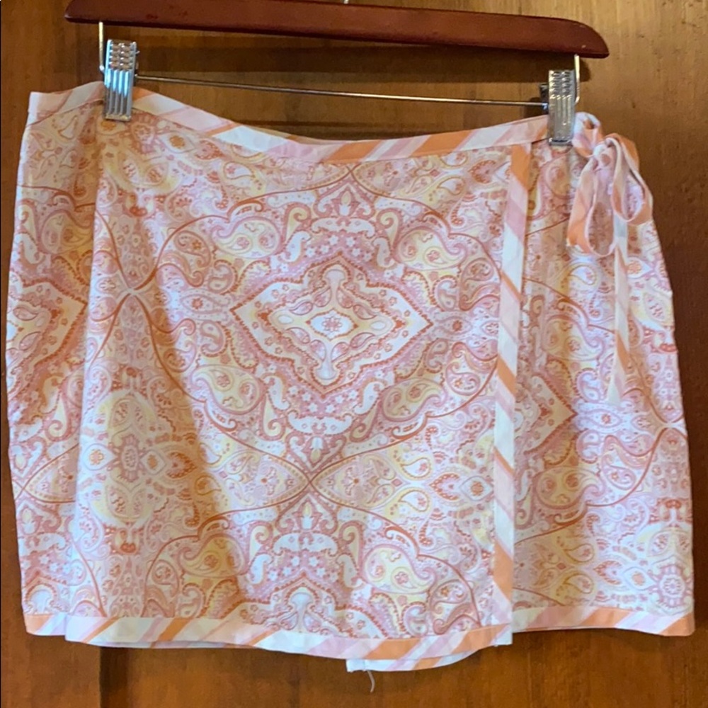 Express skorts woman’s 9/10